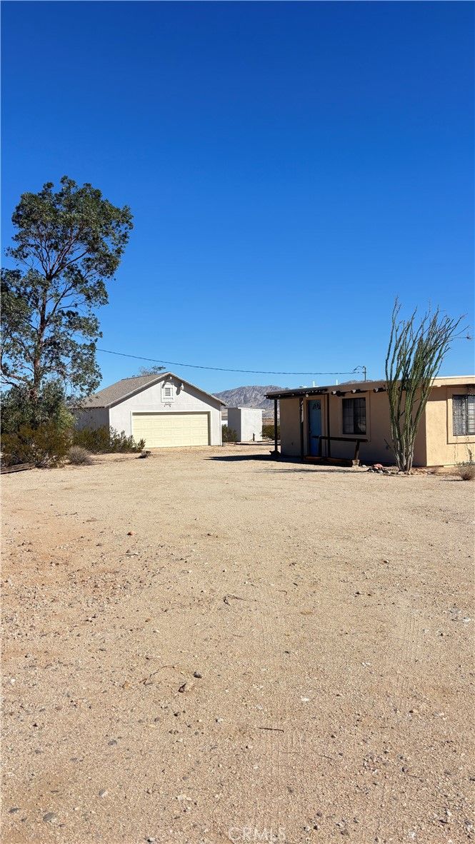 241 Alfalfa Ave, Twentynine Palms